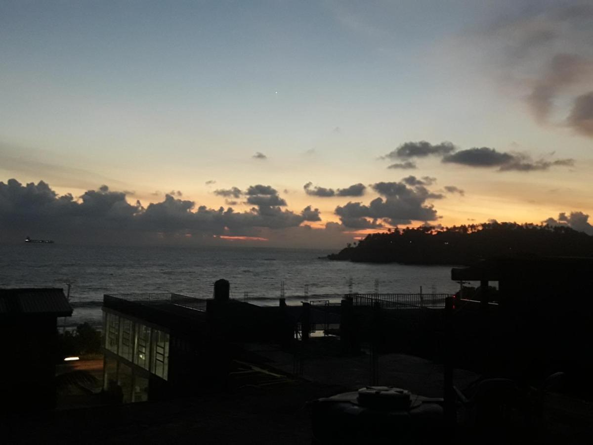 Top Sea View Guest Mirissa Esterno foto