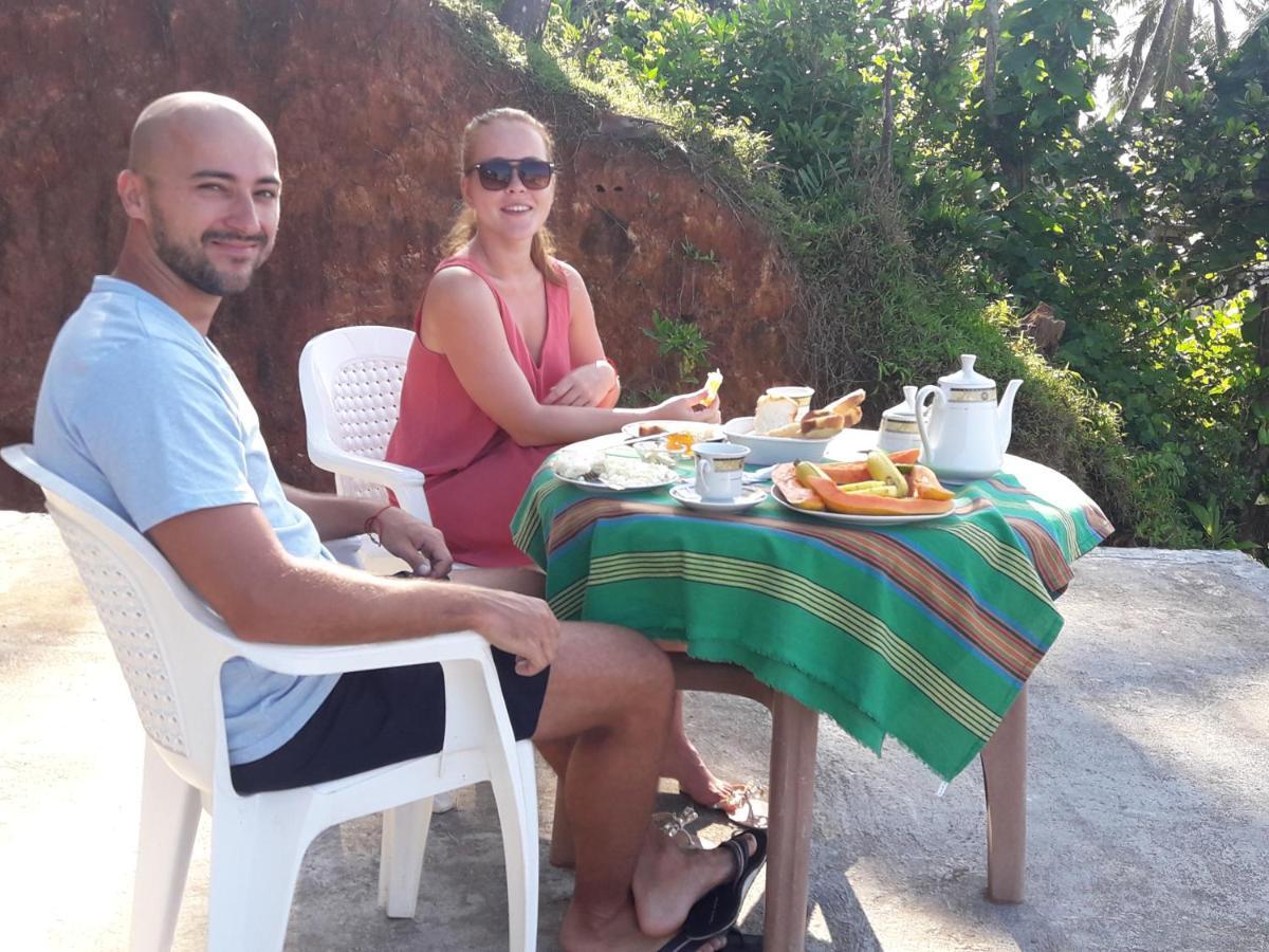 Top Sea View Guest Mirissa Esterno foto